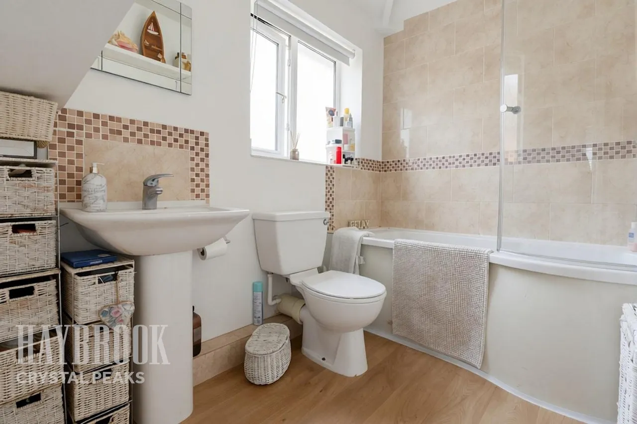 Doncaster Road, Worksop, photo 17