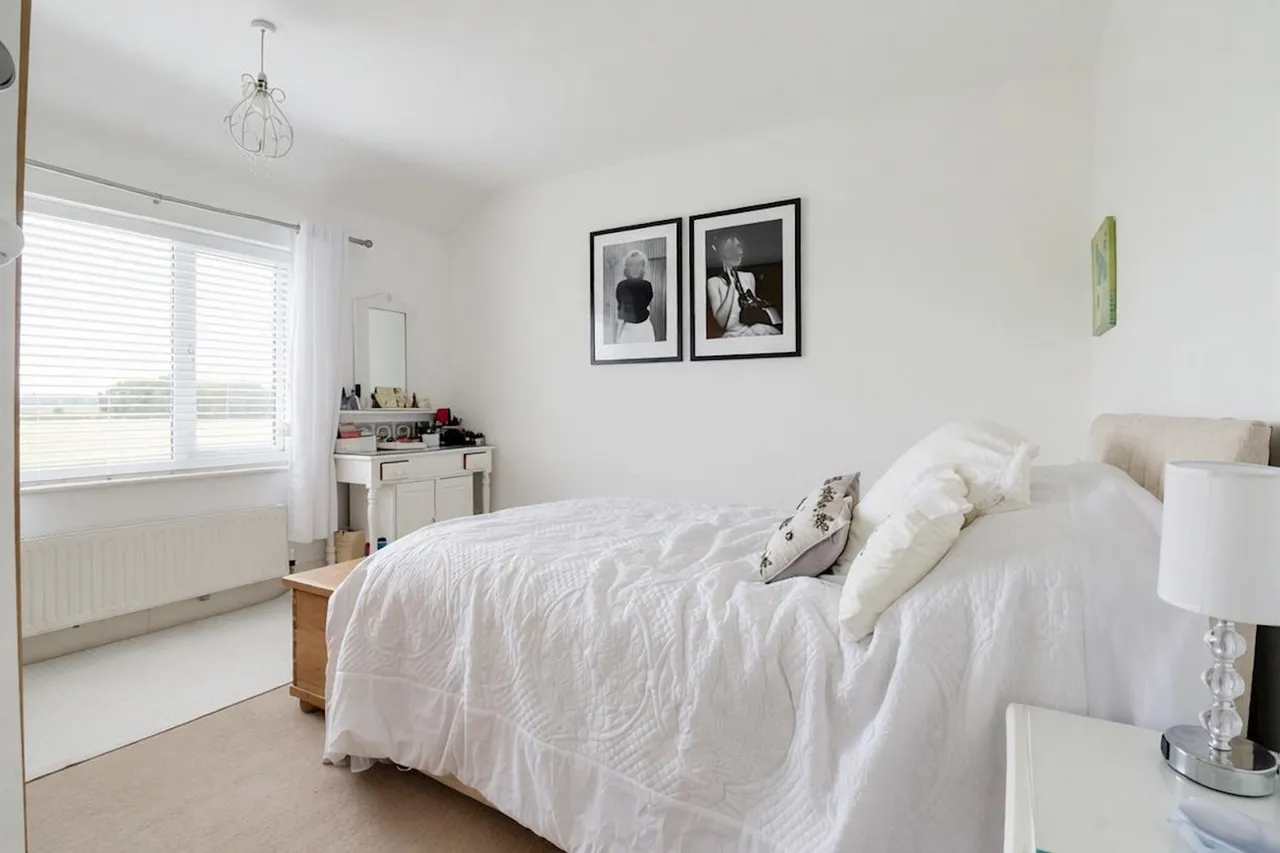 Doncaster Road, Worksop, photo 11