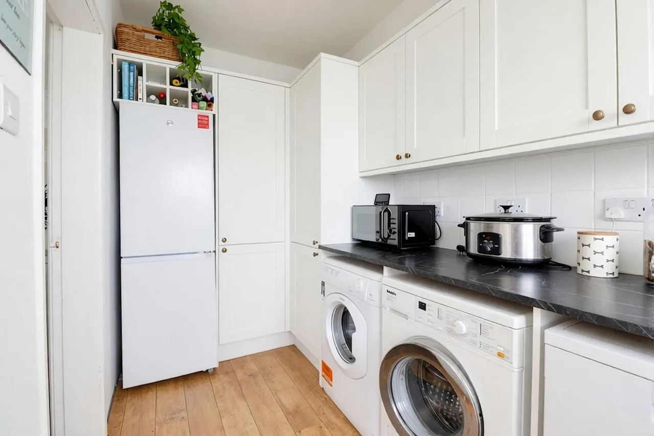 Doncaster Road, Worksop, photo 9