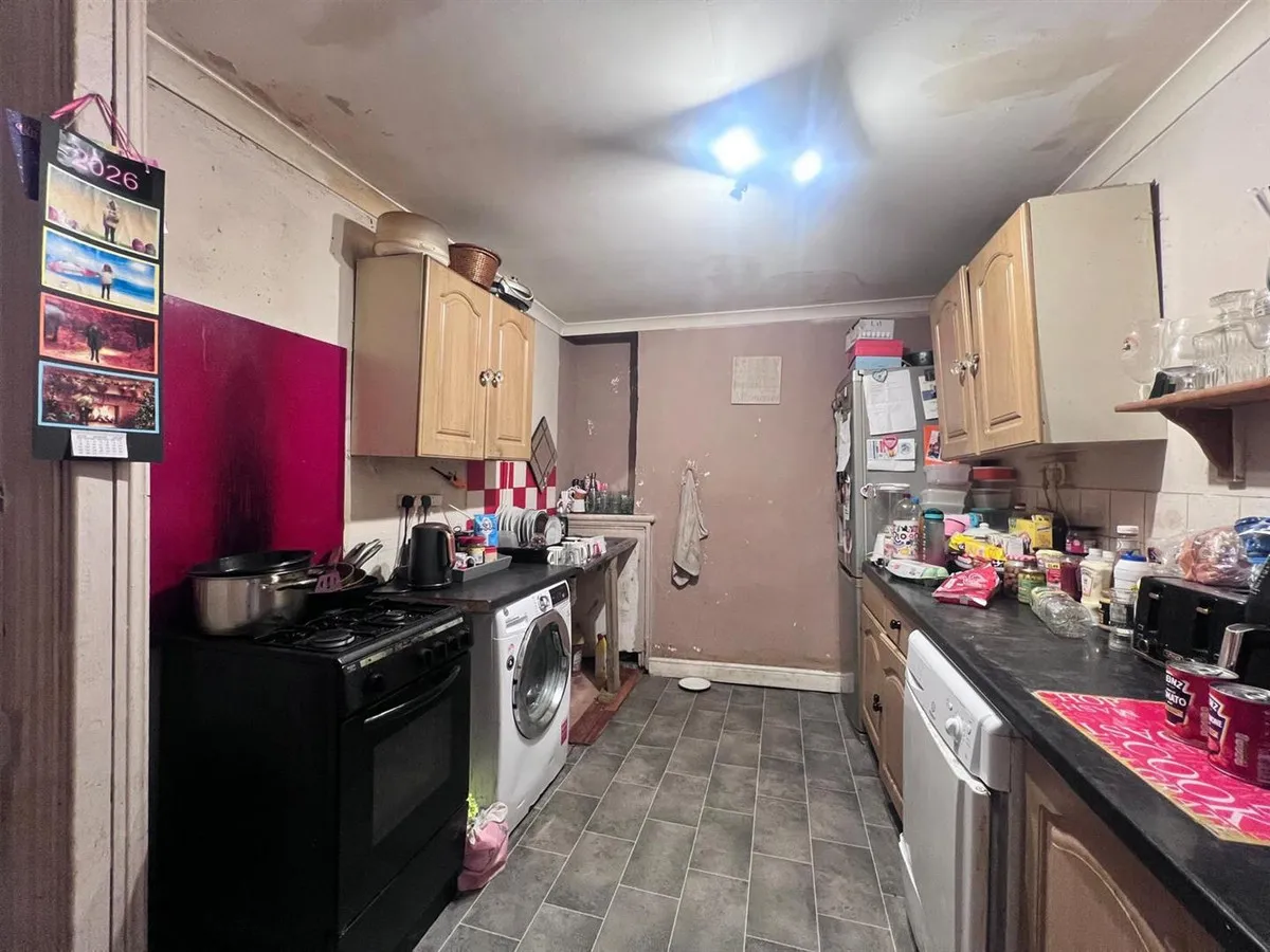 Perrott Street, Treharris, CF46, photo 9