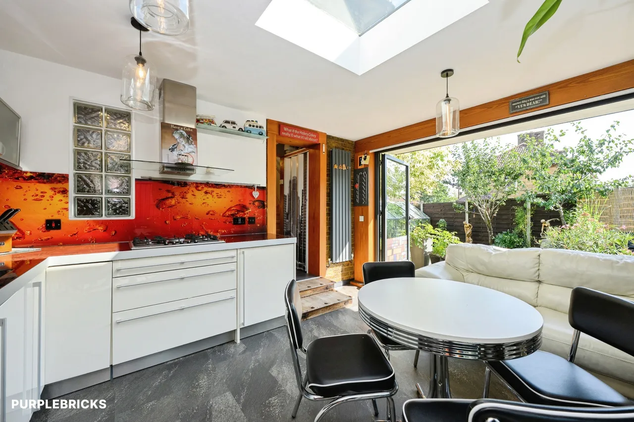 Shaftesbury Road, Carshalton, SM5, photo 9