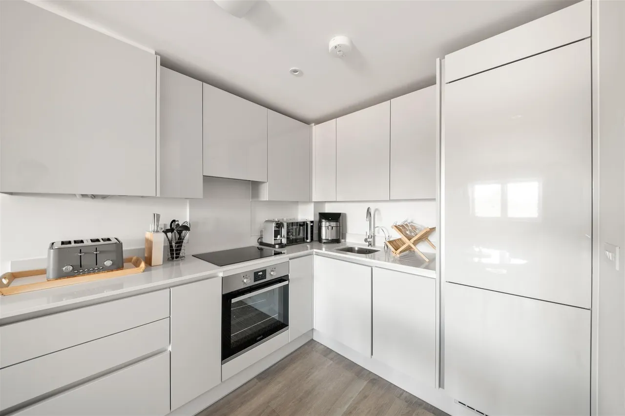 Daneshill House, Uxbridge, photo 8