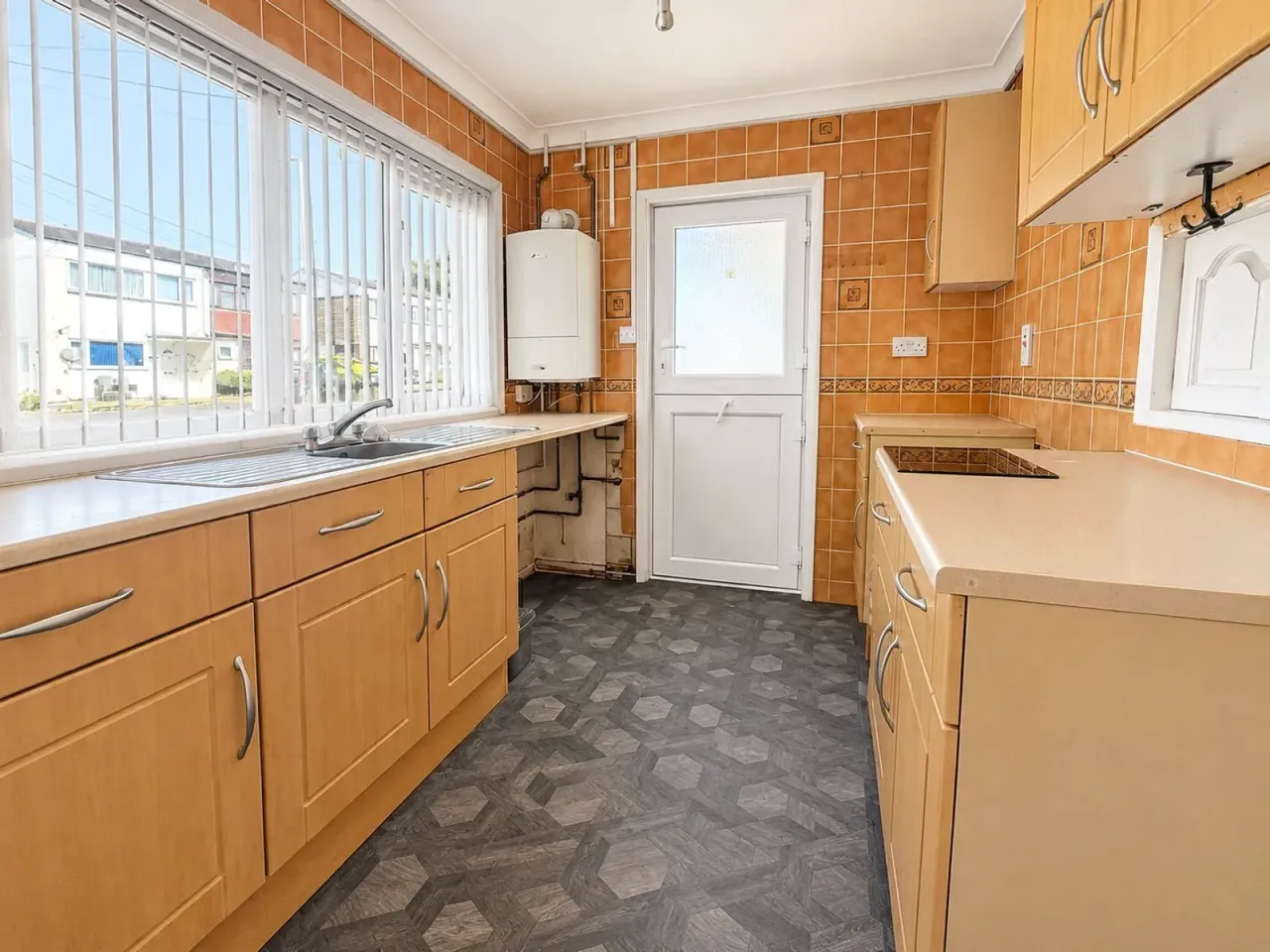 Sussex Avenue, Hailsham, East Sussex, BN27, photo 4