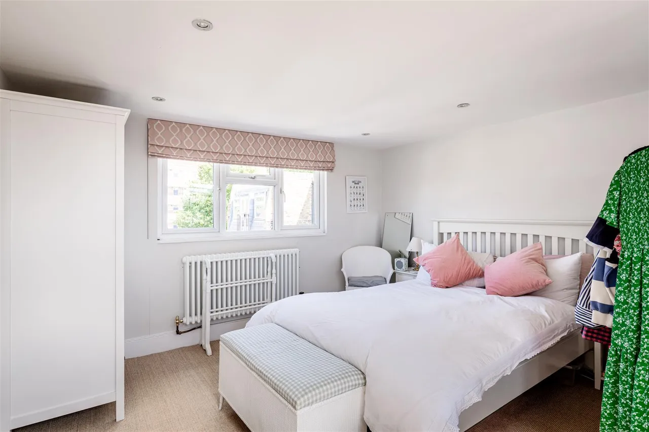 Askew Crescent, London, W12, photo 13