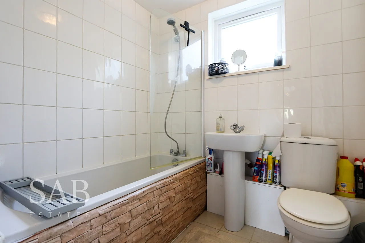 Union Road, Northolt, UB5, photo 3