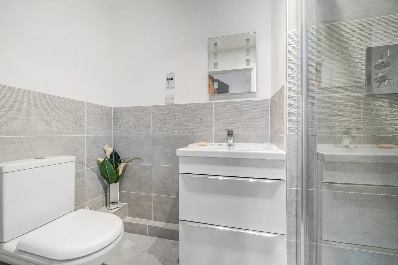 Grove Place, Winchester, SO22, photo 14