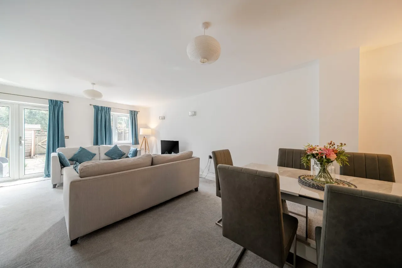 Grove Place, Winchester, SO22, photo 13