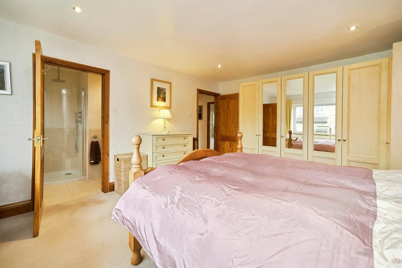 Lees Close, Cullingworth, BD13, photo 17