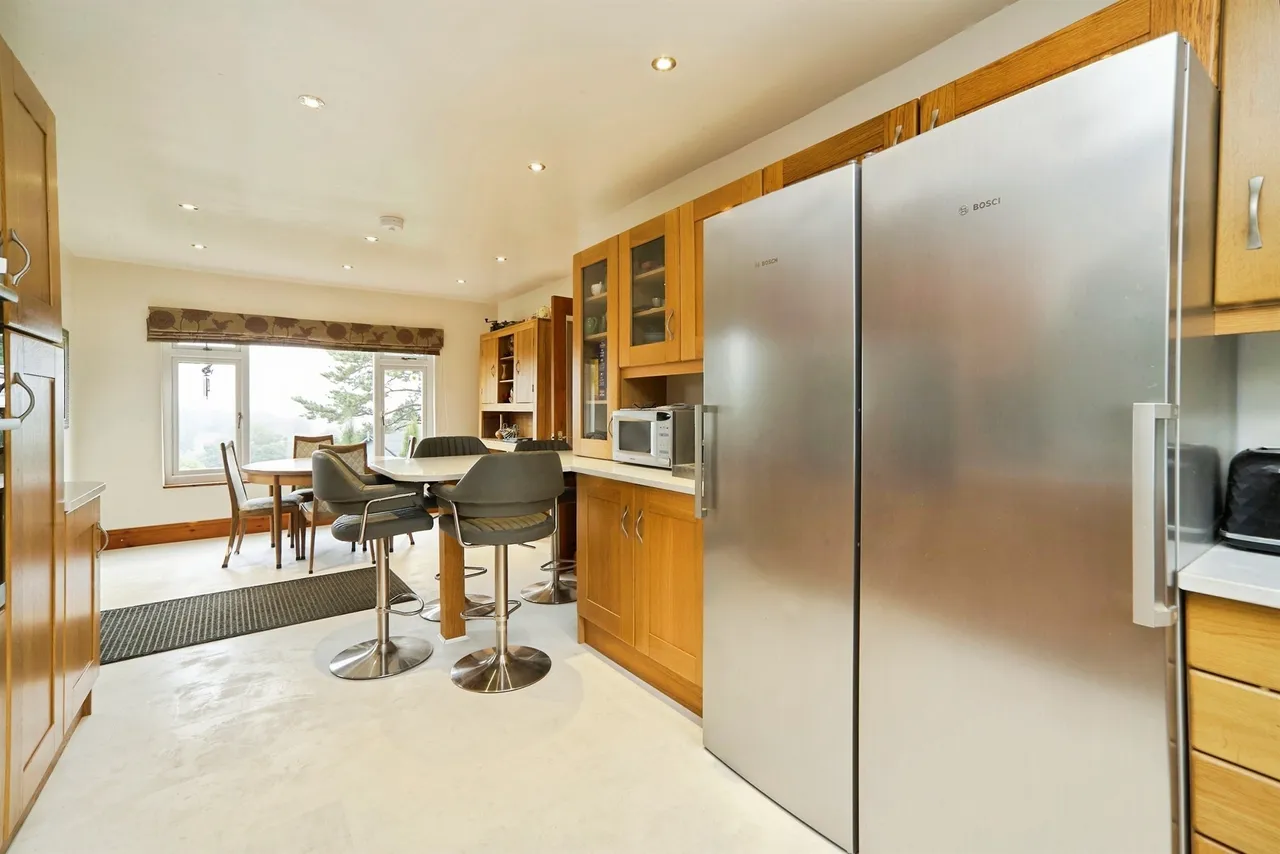 Lees Close, Cullingworth, BD13, photo 11