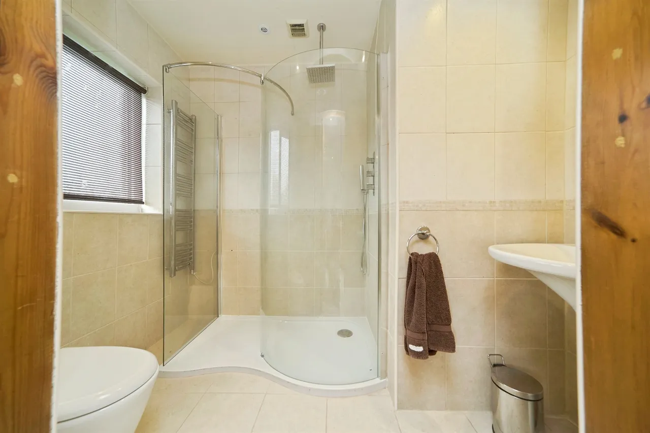 Lees Close, Cullingworth, BD13, photo 18