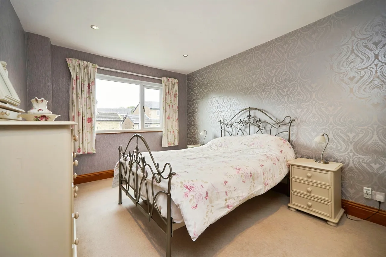Lees Close, Cullingworth, BD13, photo 20