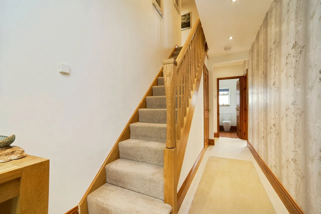 Lees Close, Cullingworth, BD13, photo 15