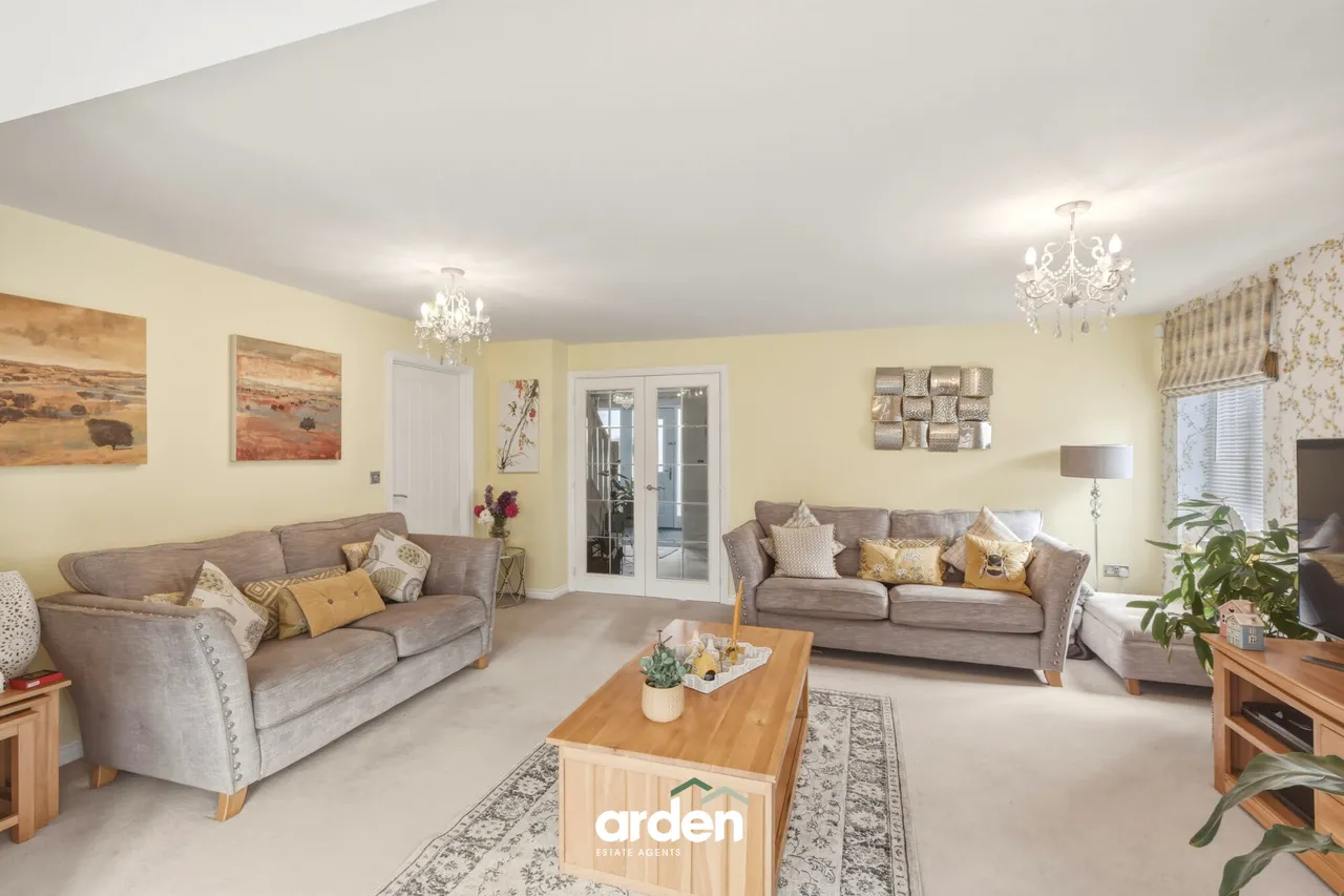 Cotswold Crescent, Fernhill Heath, WR3, photo 7