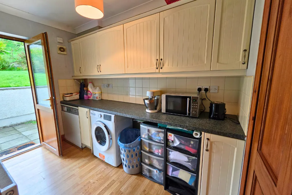 Frongoch, Croesyceiliog, photo 13