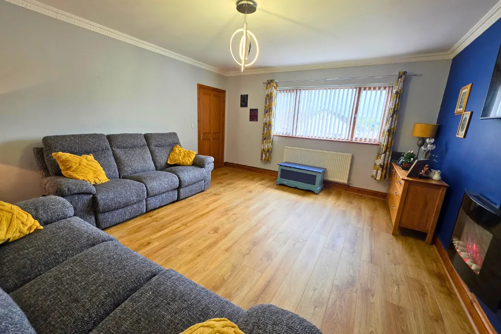 Frongoch, Croesyceiliog, photo 7
