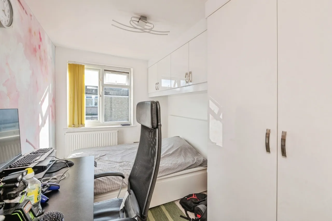 Wordsworth Close, Tilbury, RM18, photo 19