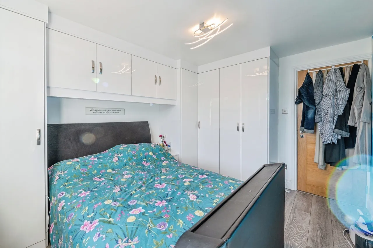 Wordsworth Close, Tilbury, RM18, photo 17