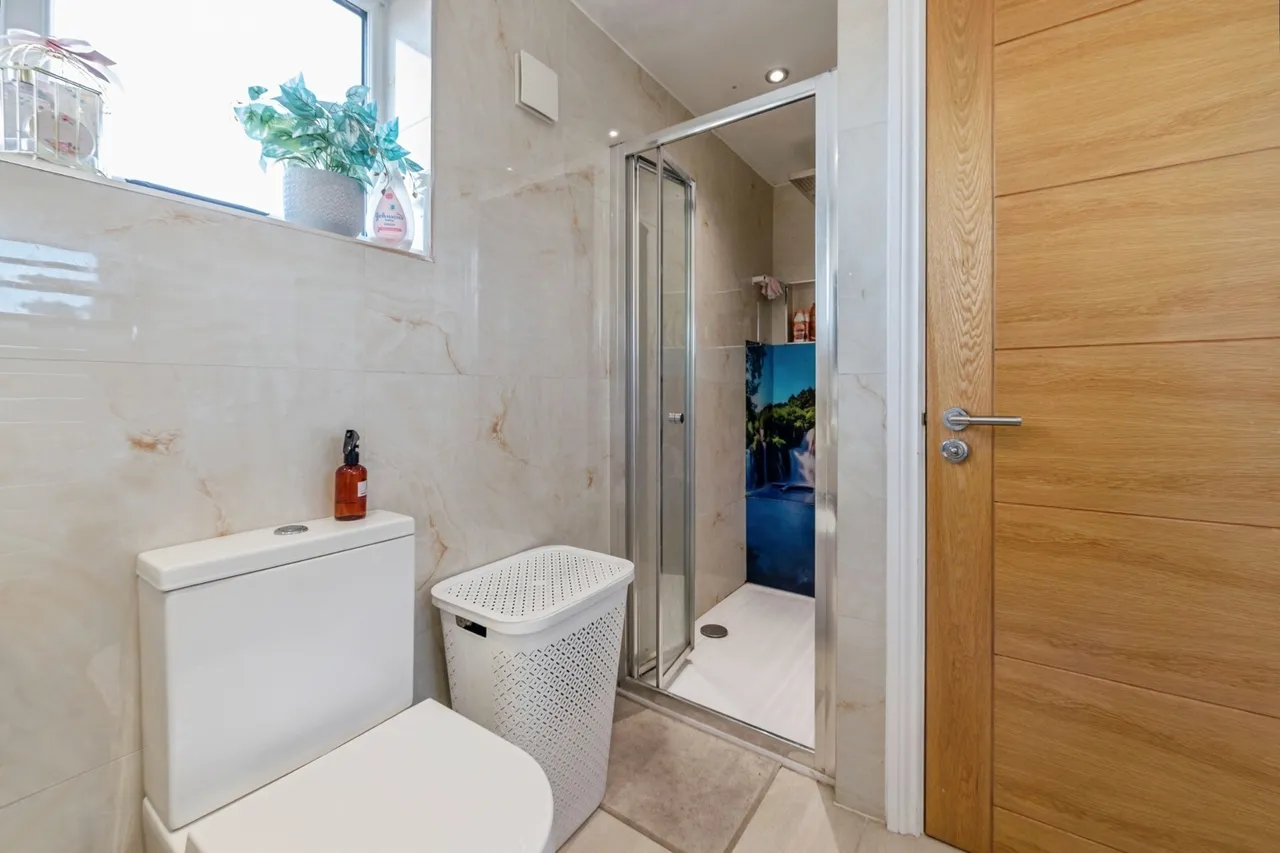 Wordsworth Close, Tilbury, RM18, photo 20