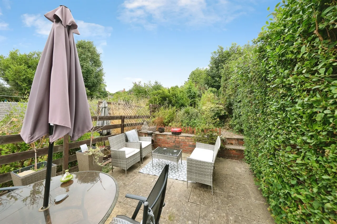 North Terrace, Belper, DE56, photo 13