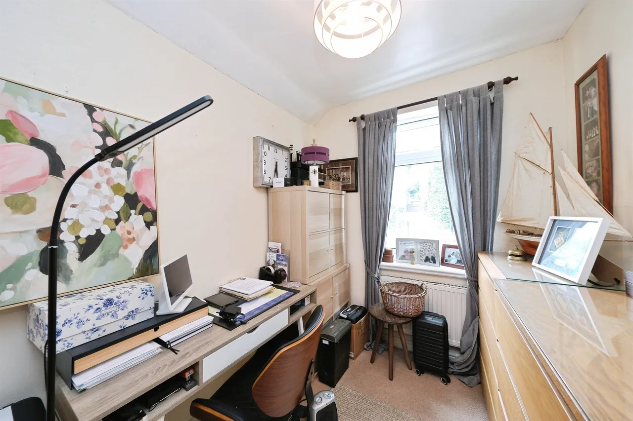 North Terrace, Belper, DE56, photo 8