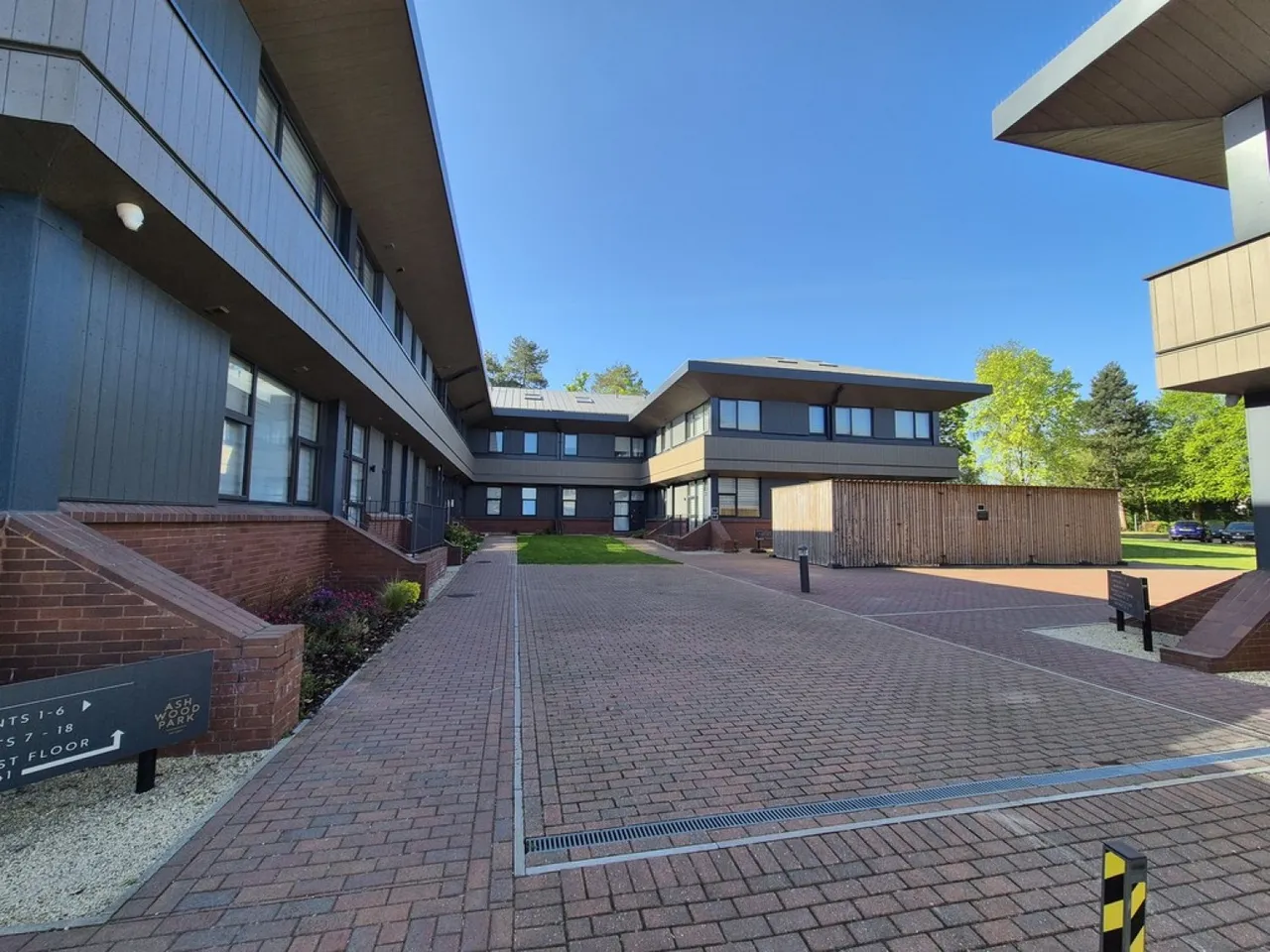 1 bed flat to rent — Ashwood Park, Ashwood Way