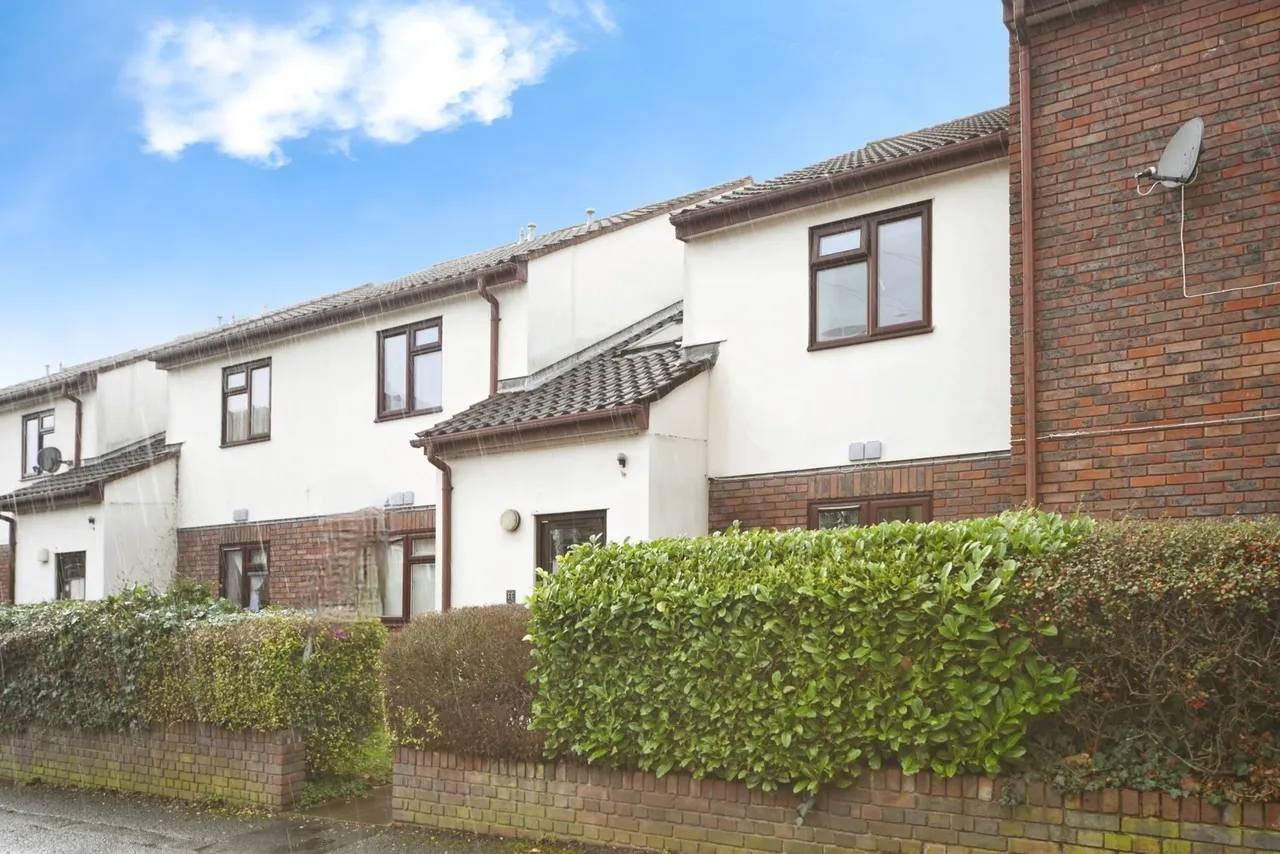 1 bed flat for sale — Cairo Road, Walthamstow, E17