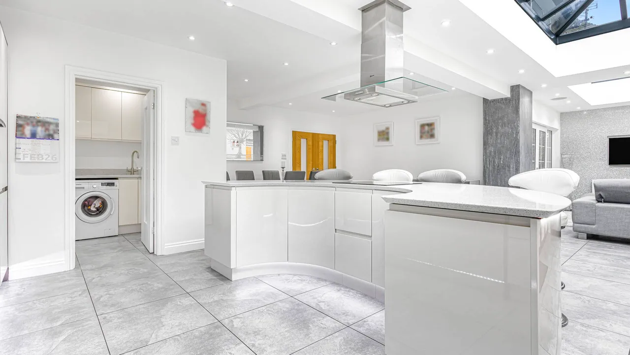 Midgley Drive, Sutton Coldfield, Sutton Coldfield, B74 2TW, photo 5
