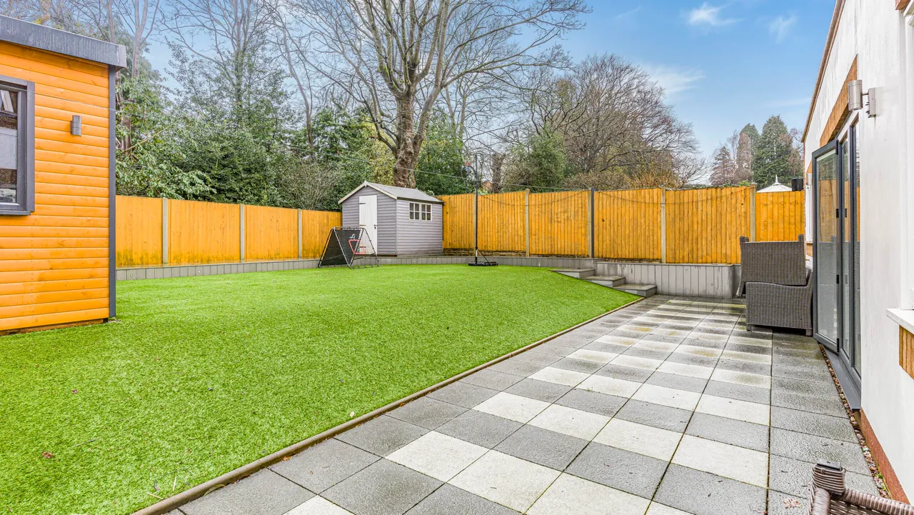 Midgley Drive, Sutton Coldfield, Sutton Coldfield, B74 2TW, photo 27