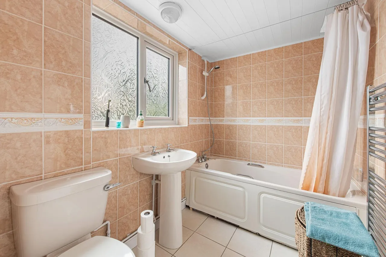 Main Road, New Bolingbroke, PE22, photo 9