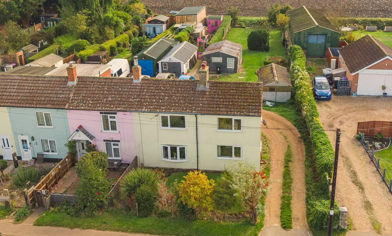3 bed house for sale, Main Road, New Bolingbroke, PE22