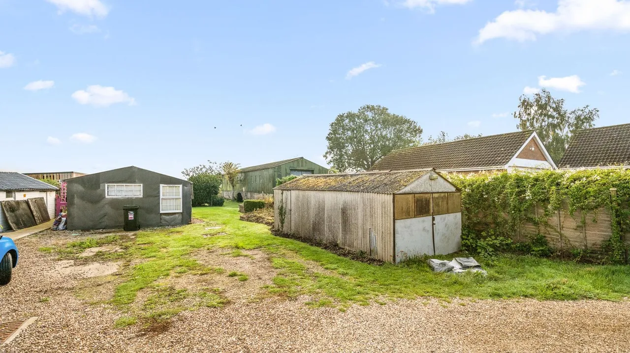 Main Road, New Bolingbroke, PE22, photo 18