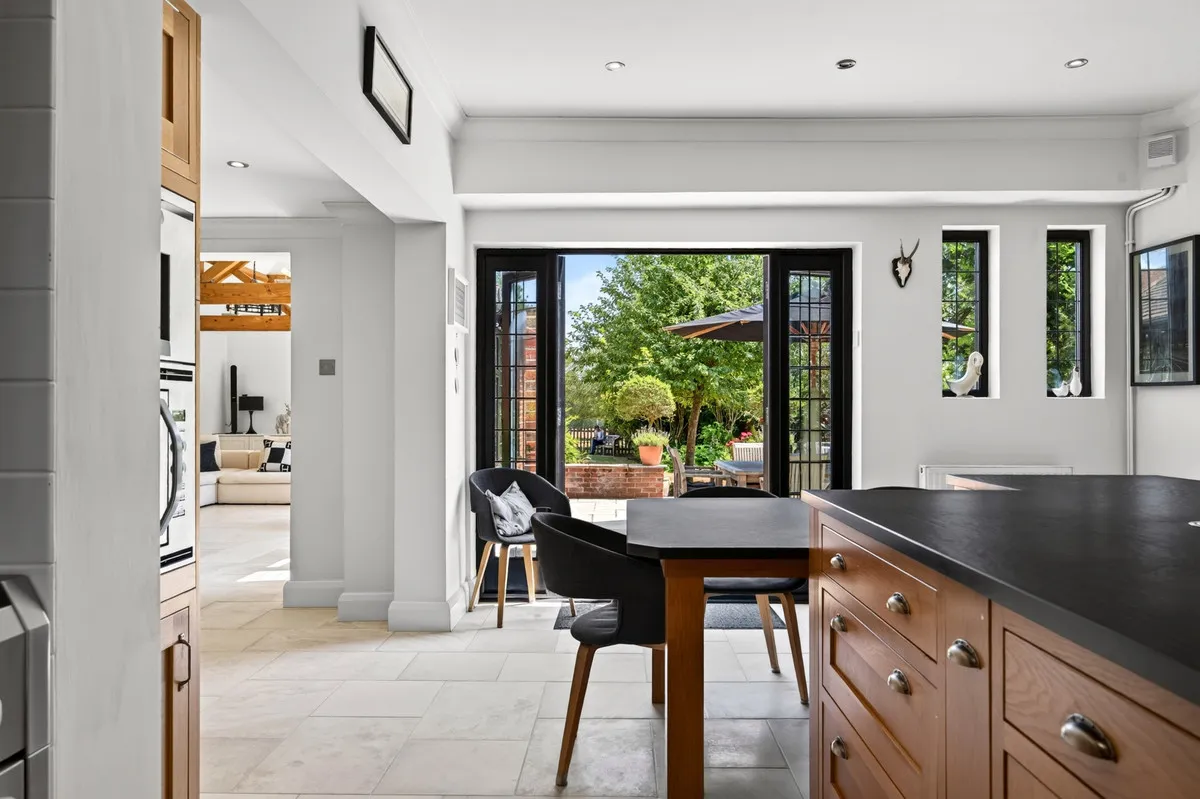 Burchetts Green Lane, Burchetts Green Maidenhead, SL6, photo 5