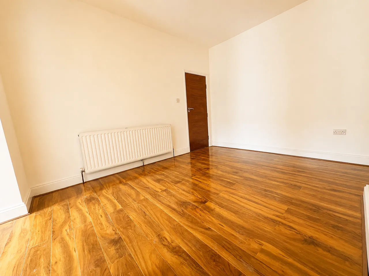 Cavenham Gardens, Ilford, IG1, photo 16