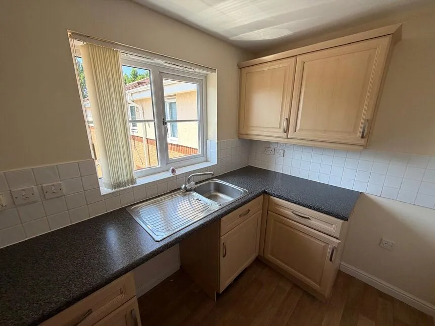Town Lands Close, Wombwell, Barnsley, S73, photo 8