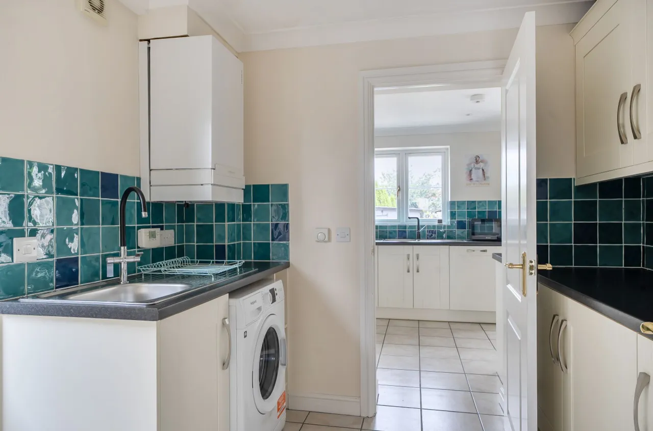 Shopwhyke Road, Chichester, PO20, photo 7