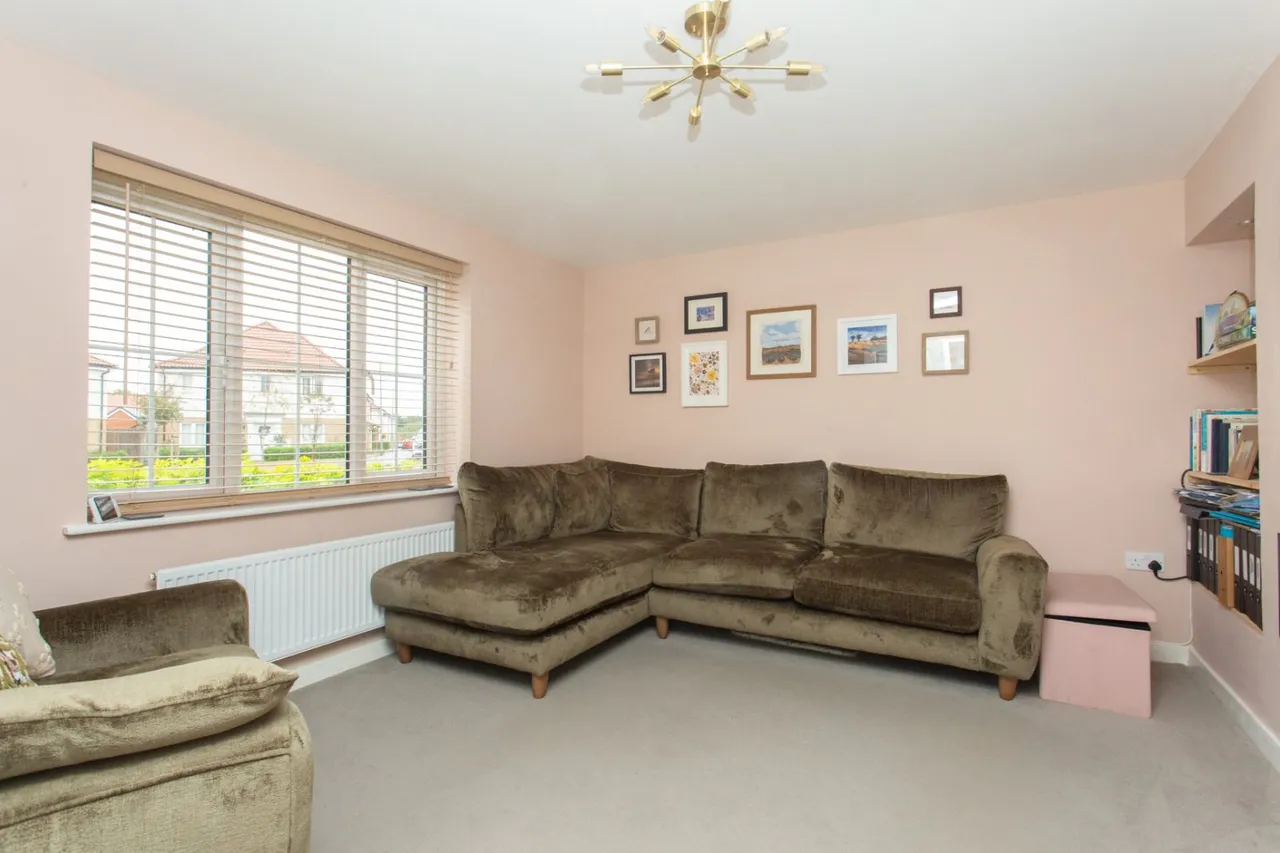 Central Boulevard, Aylesham, CT3, photo 4