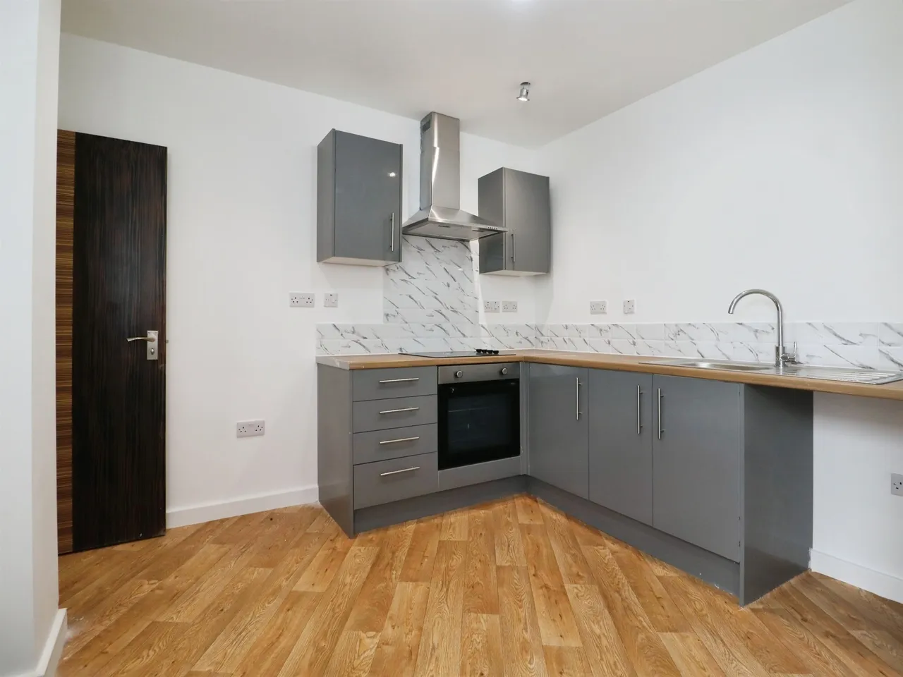 Holton Road, Barry, CF63, photo 9
