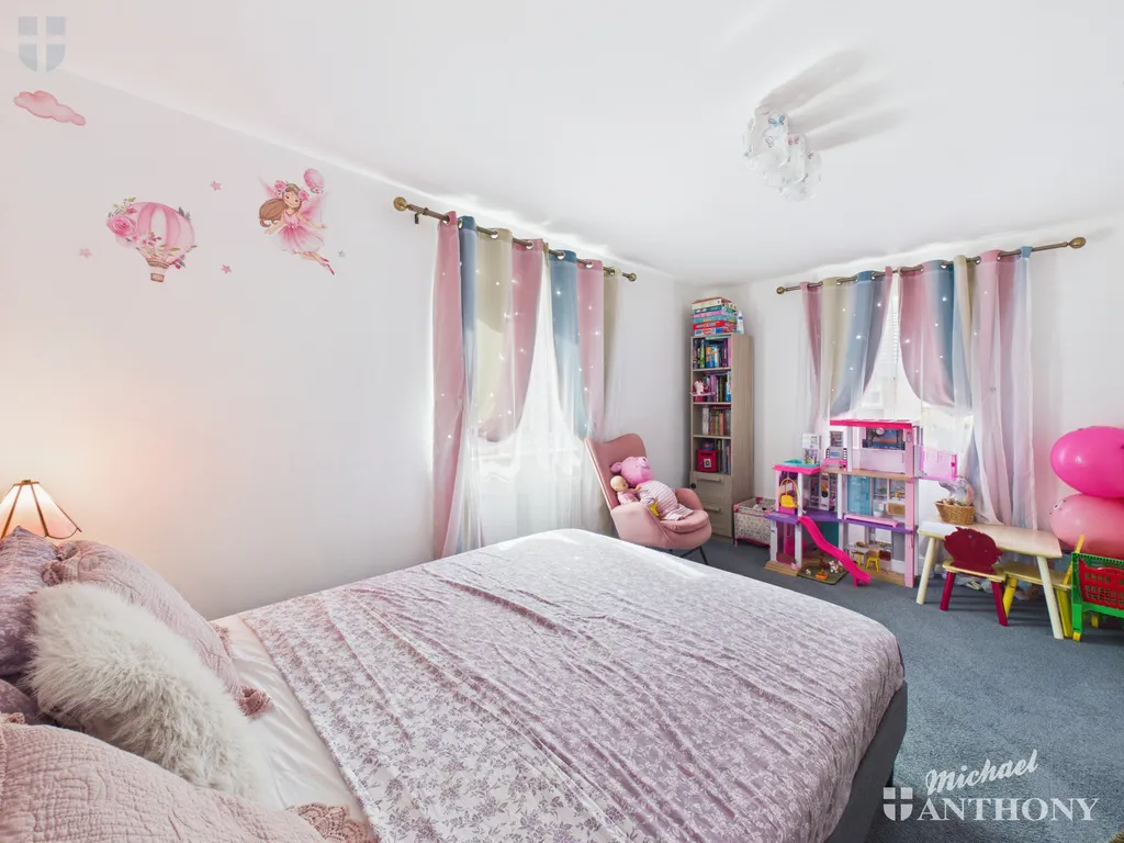 Wiseman Close, Aylesbury, HP21, photo 8