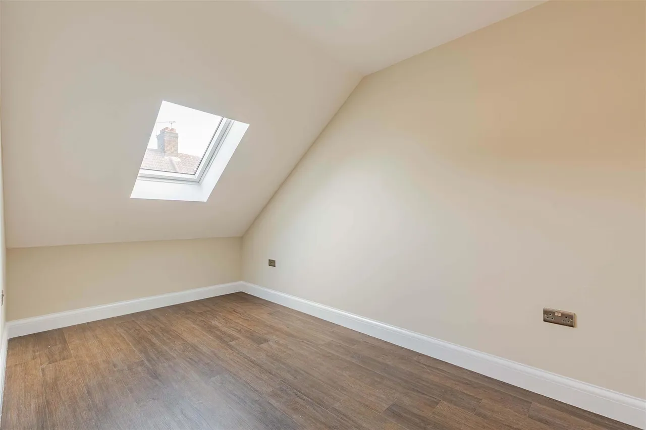North Drive, Hounslow, photo 9