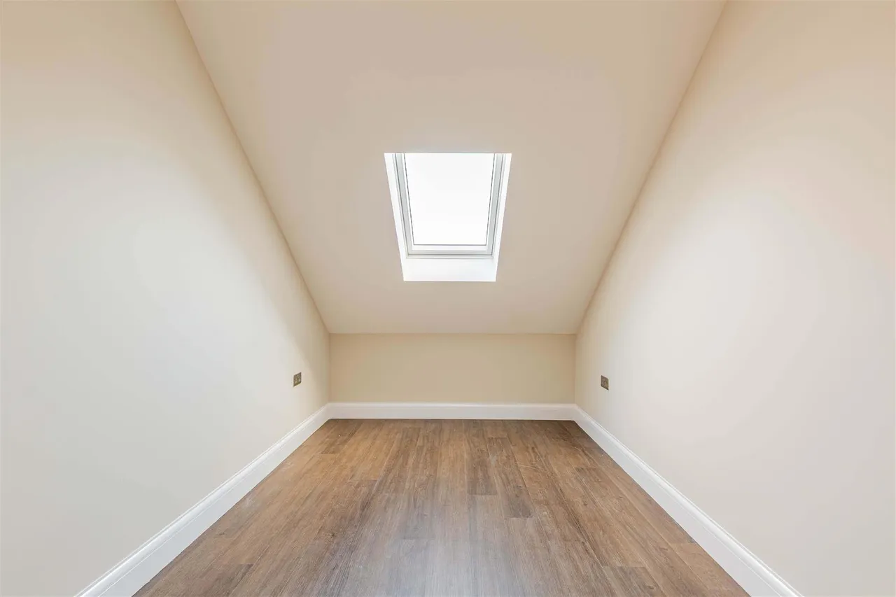 North Drive, Hounslow, photo 10