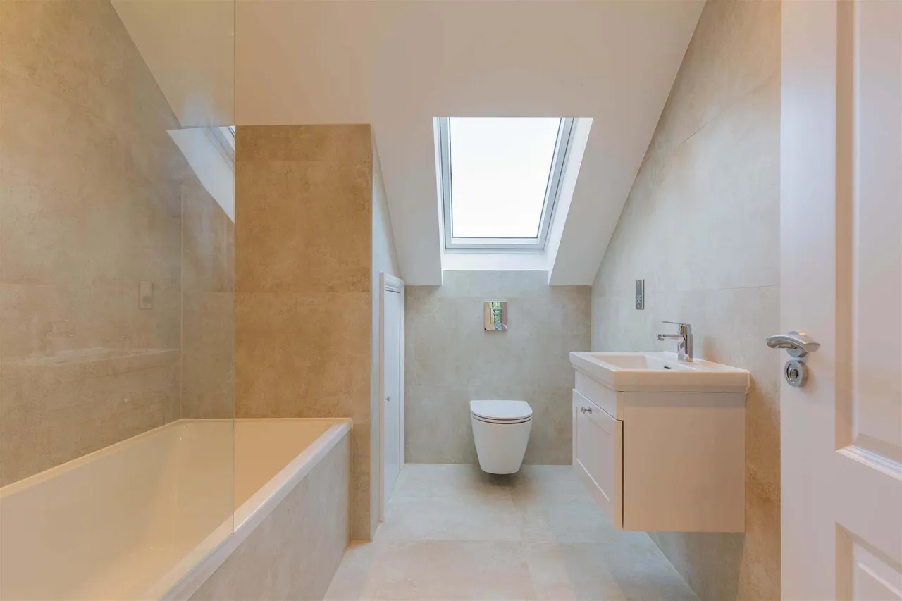 North Drive, Hounslow, photo 11