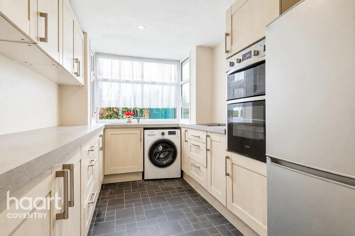 Upper Eastern Green Lane, Coventry, CV5, photo 4