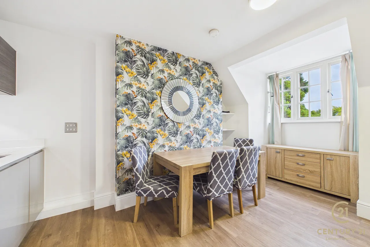 Martin Drive, Stone, DA2, photo 5