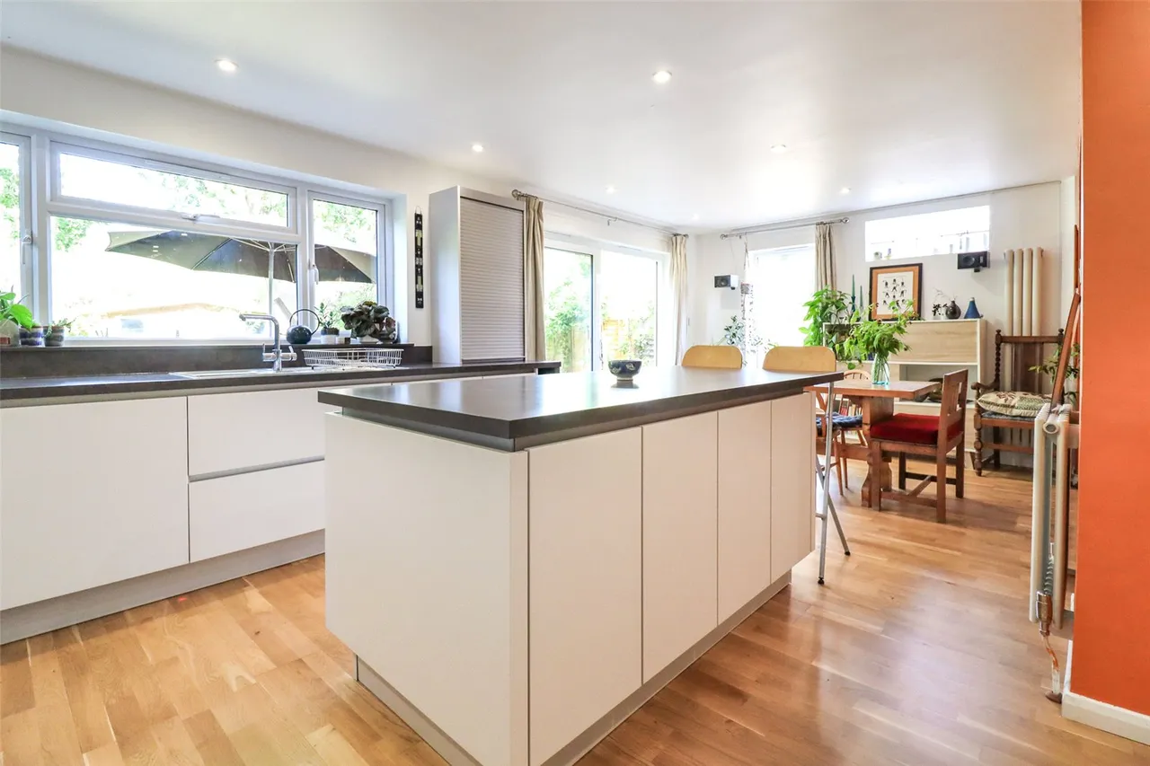 Westover Road, Fleet, Hampshire, GU51 3DG, photo 16