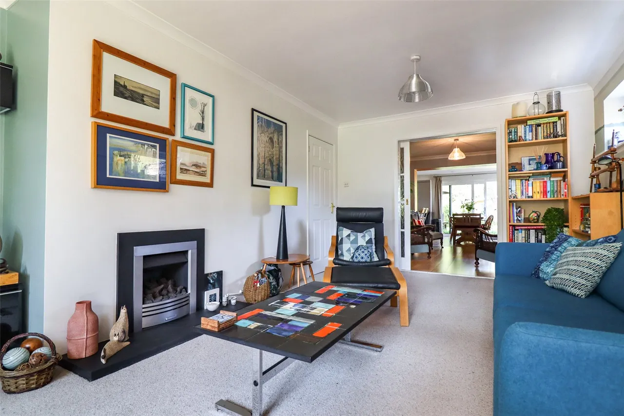 Westover Road, Fleet, Hampshire, GU51 3DG, photo 6