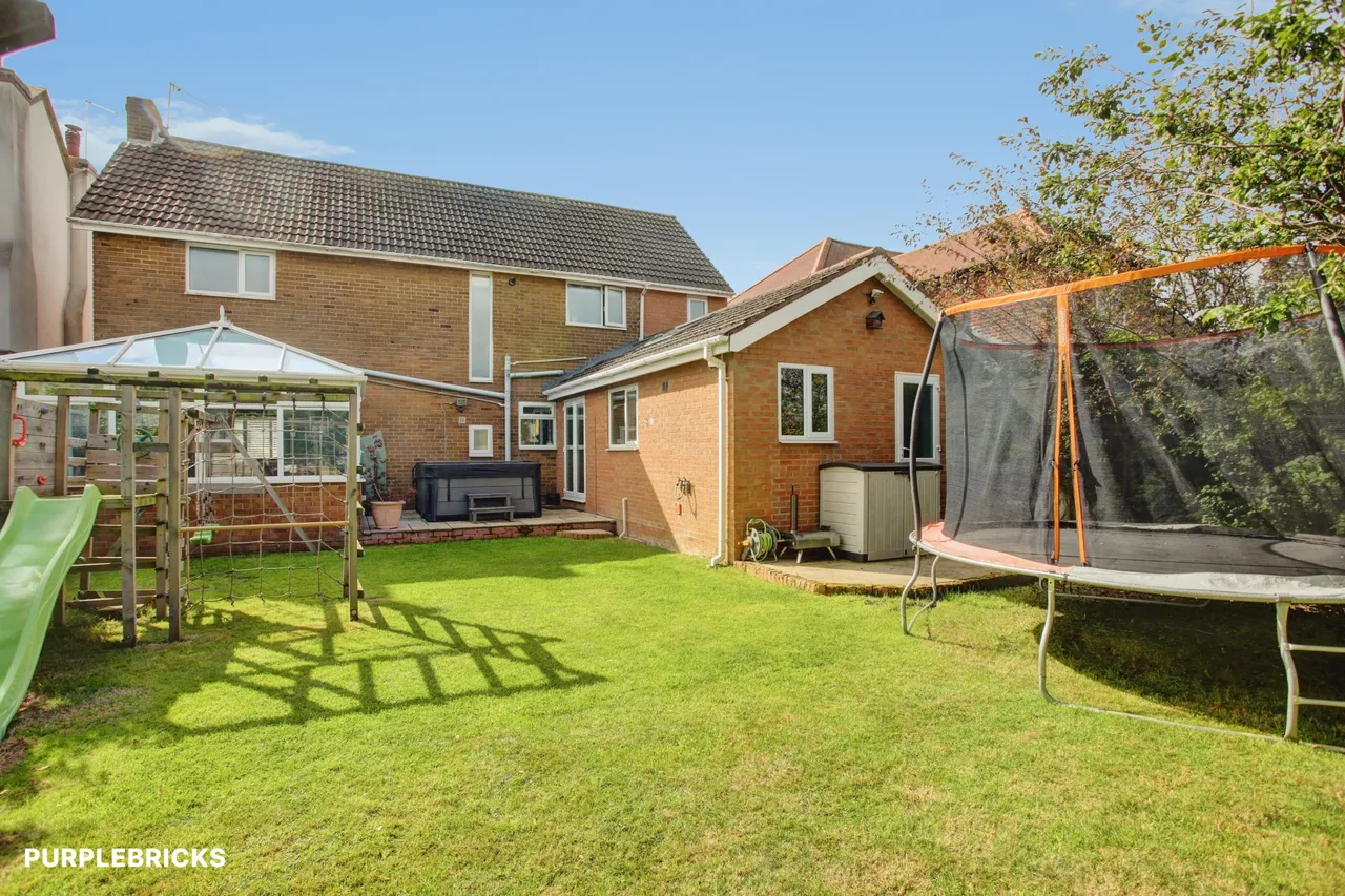 Brierdene Crescent, Whitley Bay, NE26, photo 16