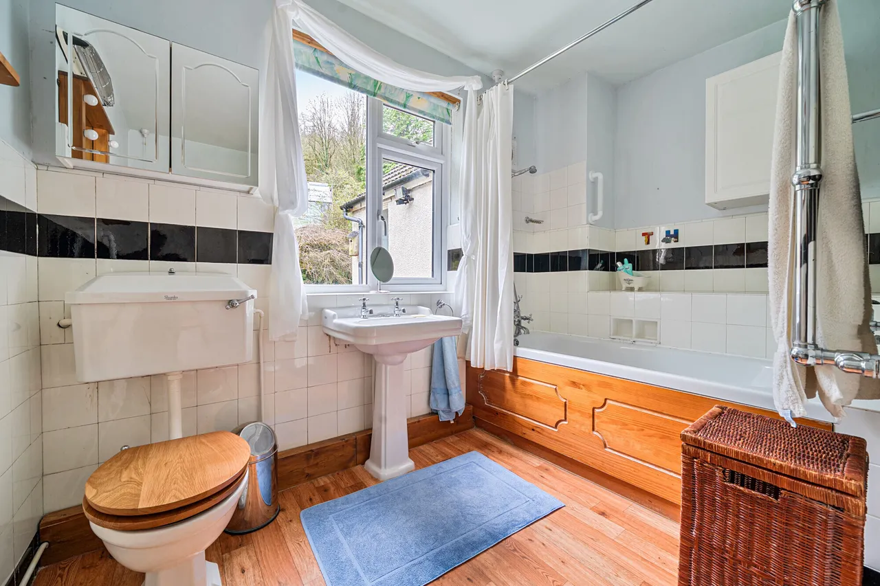 Leckhampton Hill, Cheltenham, GL53, photo 11