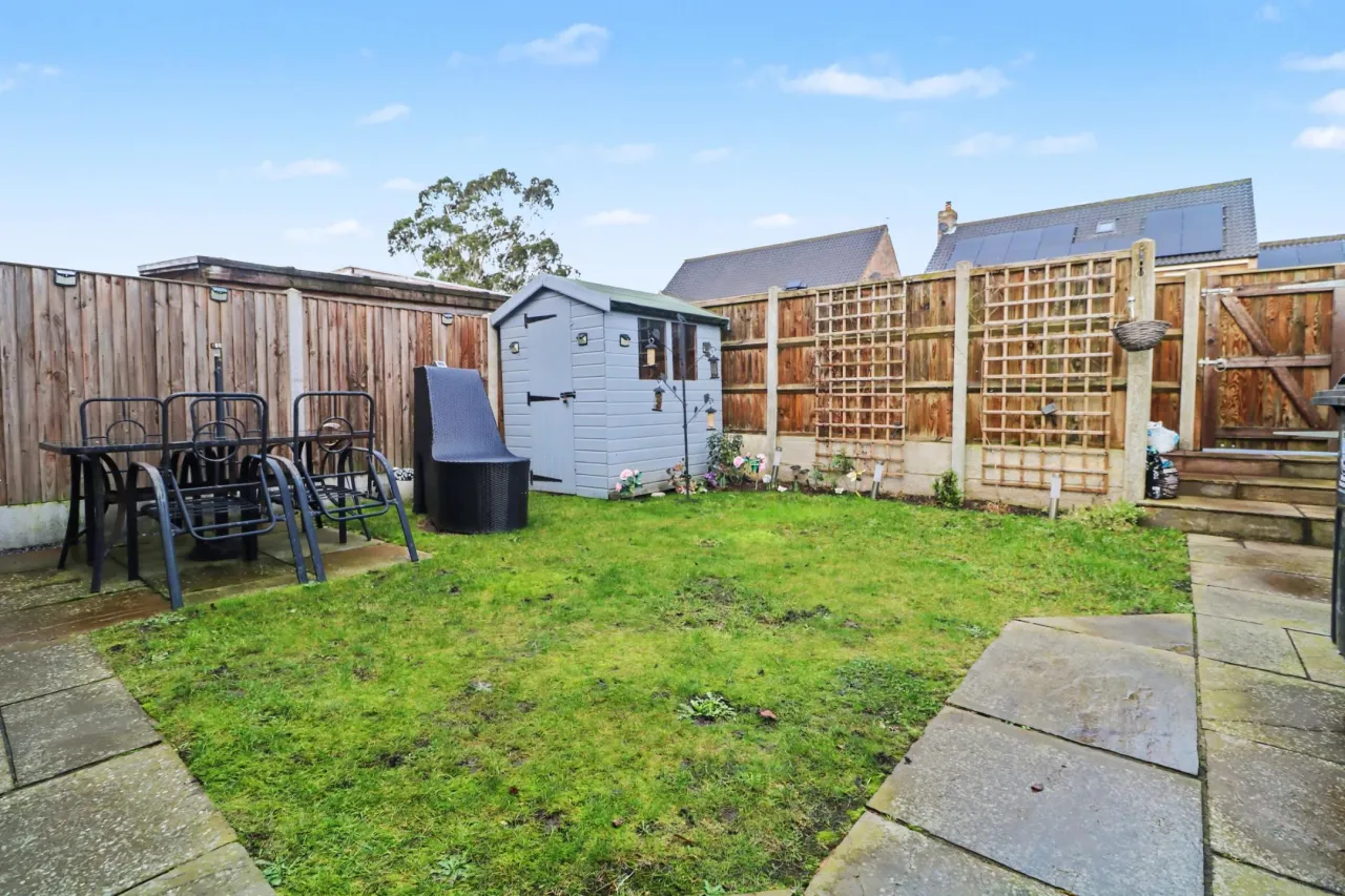 Main Road, Filby, photo 16