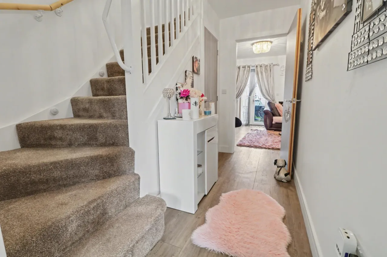 Main Road, Filby, photo 11