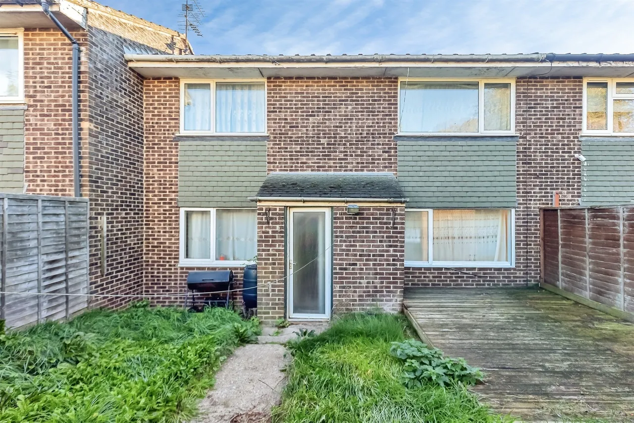 Alder Close, Desborough, NN14, photo 19